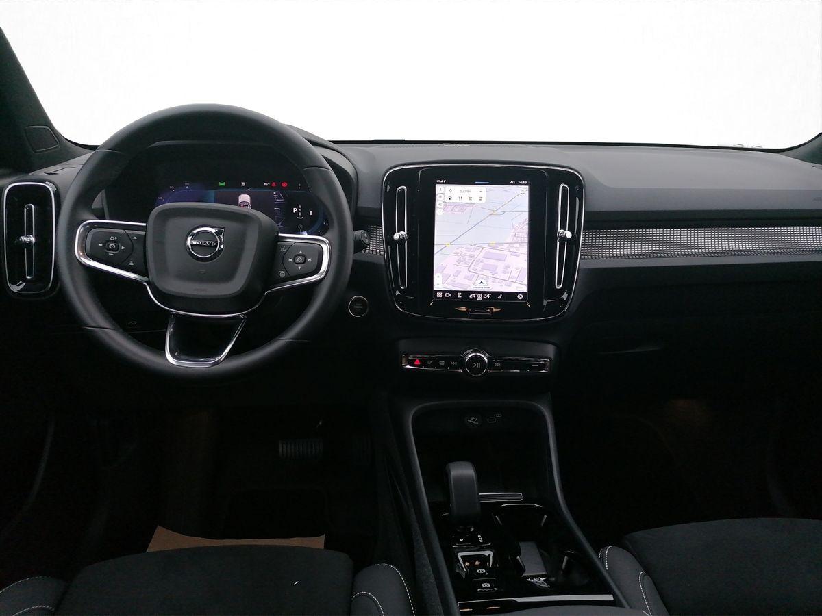 Volvo  XC40