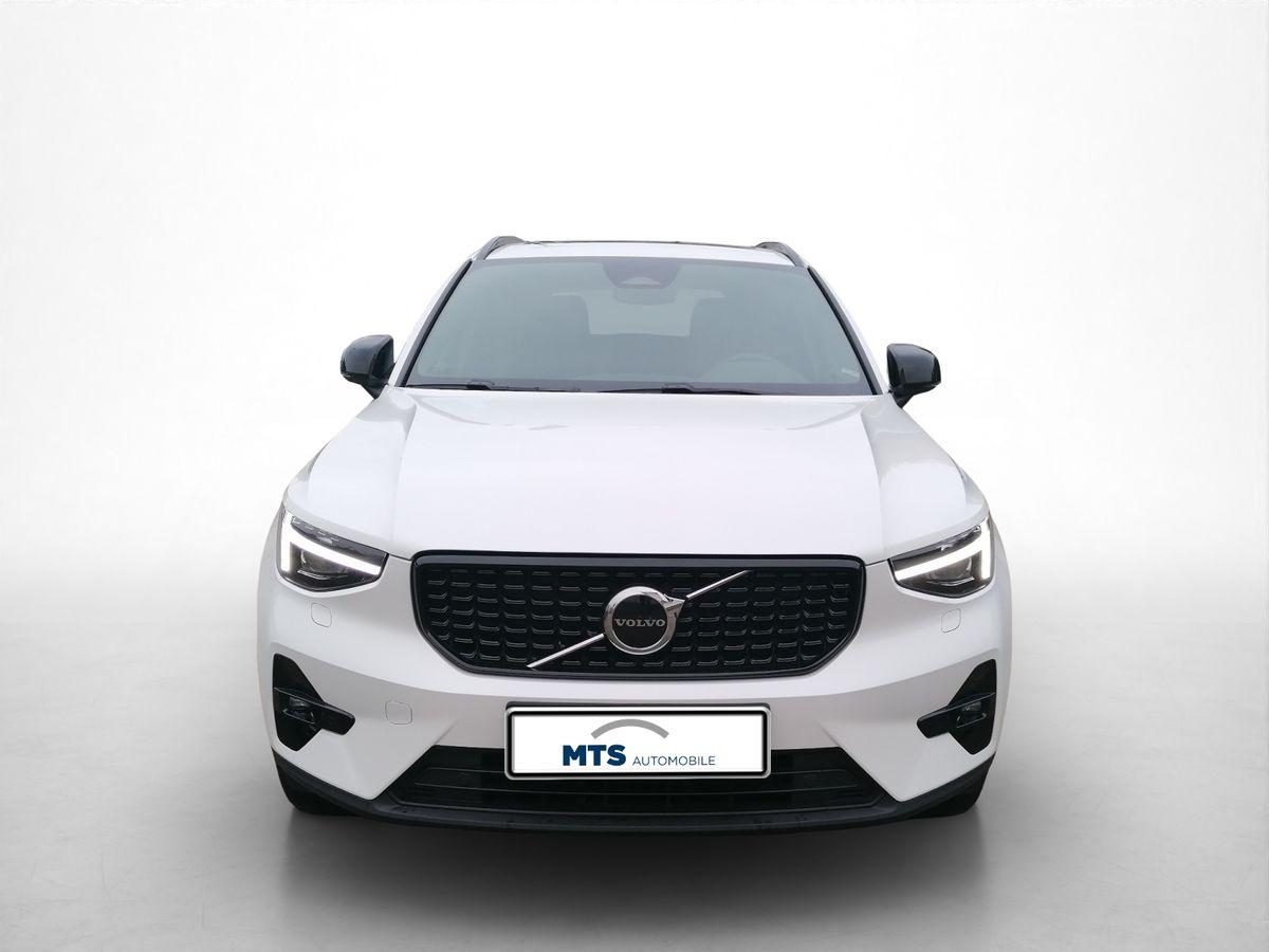 Volvo  XC40