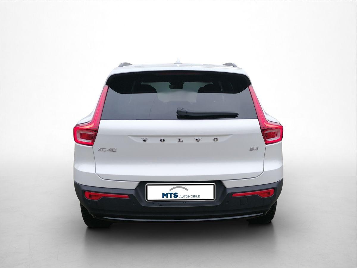 Volvo  XC40