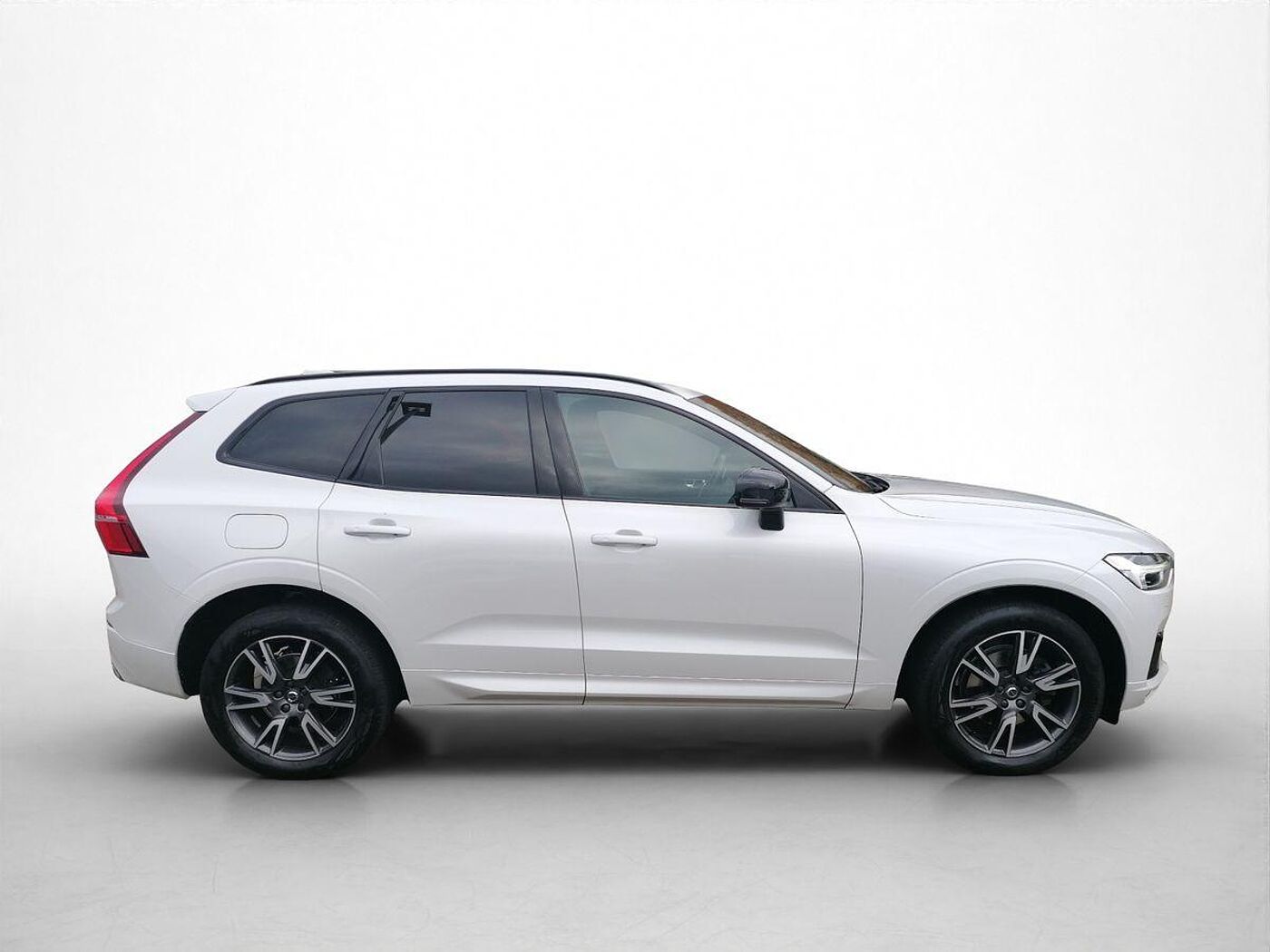 Volvo  R Design 2WD