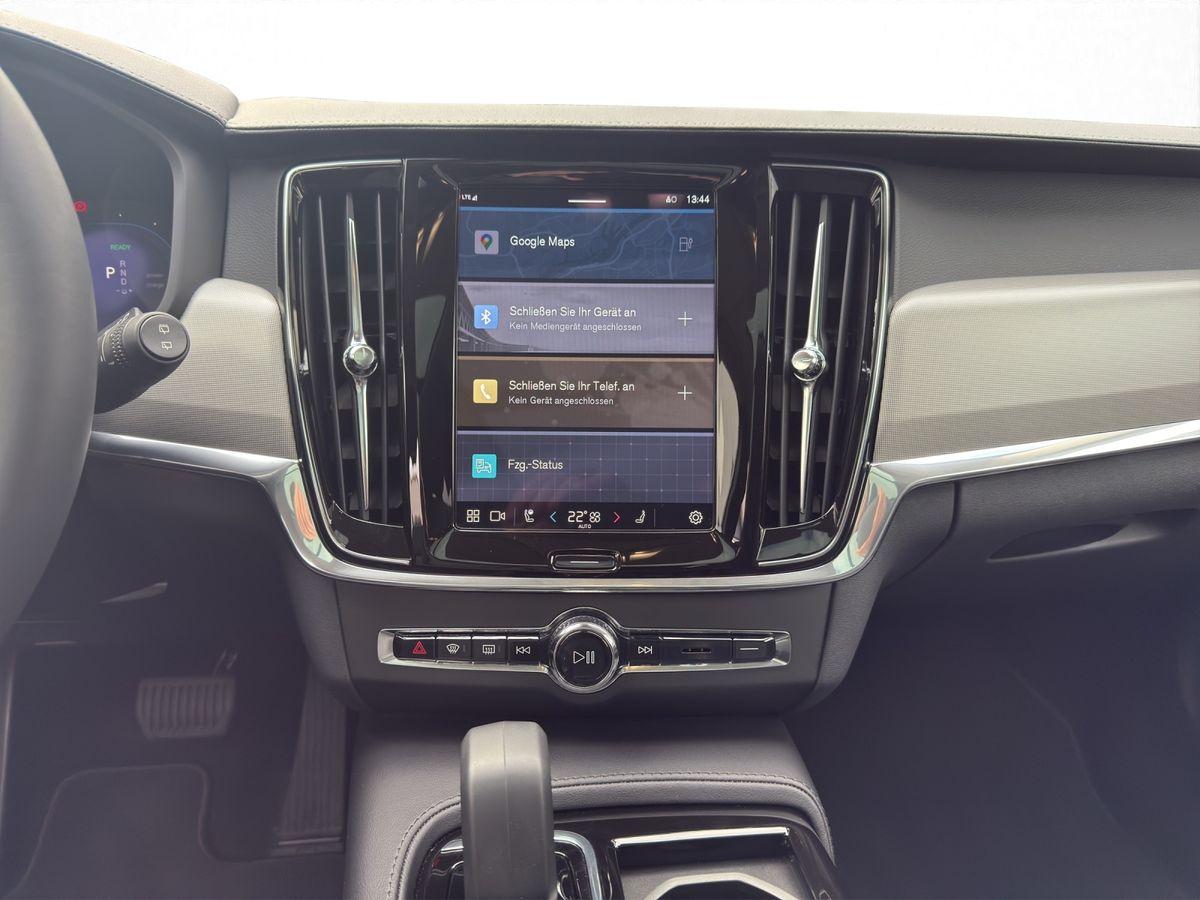 Volvo  Ultimate Dark AWD