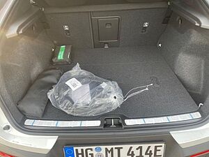 Volvo  C40