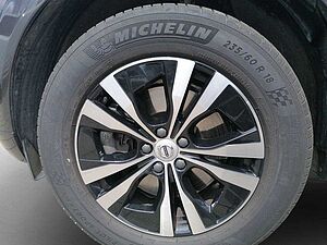 Volvo  Plug-In Hybrid AWD