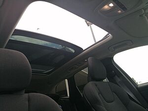 Volvo  Plug-In Hybrid AWD