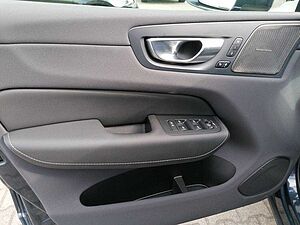 Volvo  Recharge Plug-In Hybrid AWD