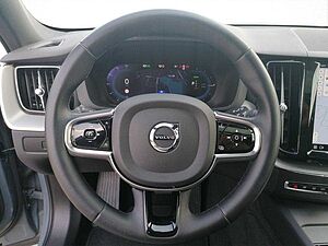 Volvo  R Design AWD