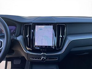 Volvo  Momentum Pro 2WD