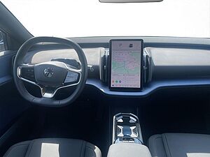 Volvo  2WD Pure Electric