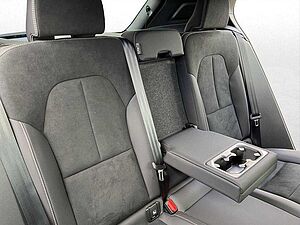 Volvo  Plus 2WD