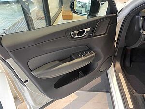 Volvo  R Design Recharge Plug-In Hybrid