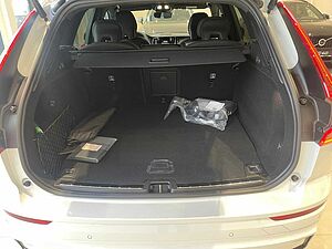 Volvo  R Design Recharge Plug-In Hybrid