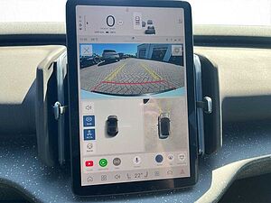 Volvo  Ultra AWD Performance Pure Electric