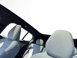 Volvo  Ultra AWD Performance Pure Electric