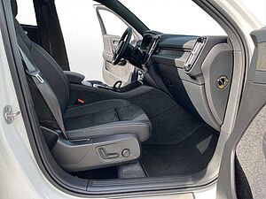 Volvo  Plus 2WD