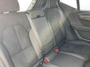 Volvo  Plus 2WD