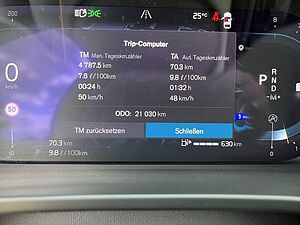 Volvo  Plus 2WD