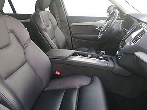 Volvo  Expression Plug-In Hybrid