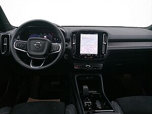 Volvo  XC40