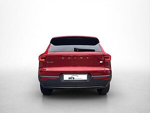 Volvo  Plus Dark 2WD