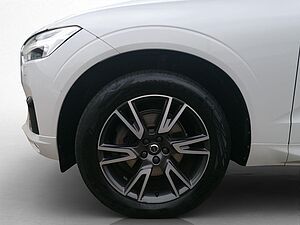 Volvo  R Design 2WD
