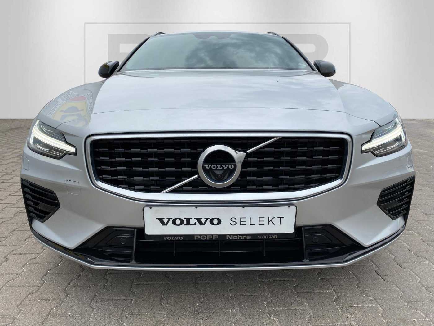 Volvo  T6 AWD Hybrid R Design 0,5%  AHK PANO STHZ