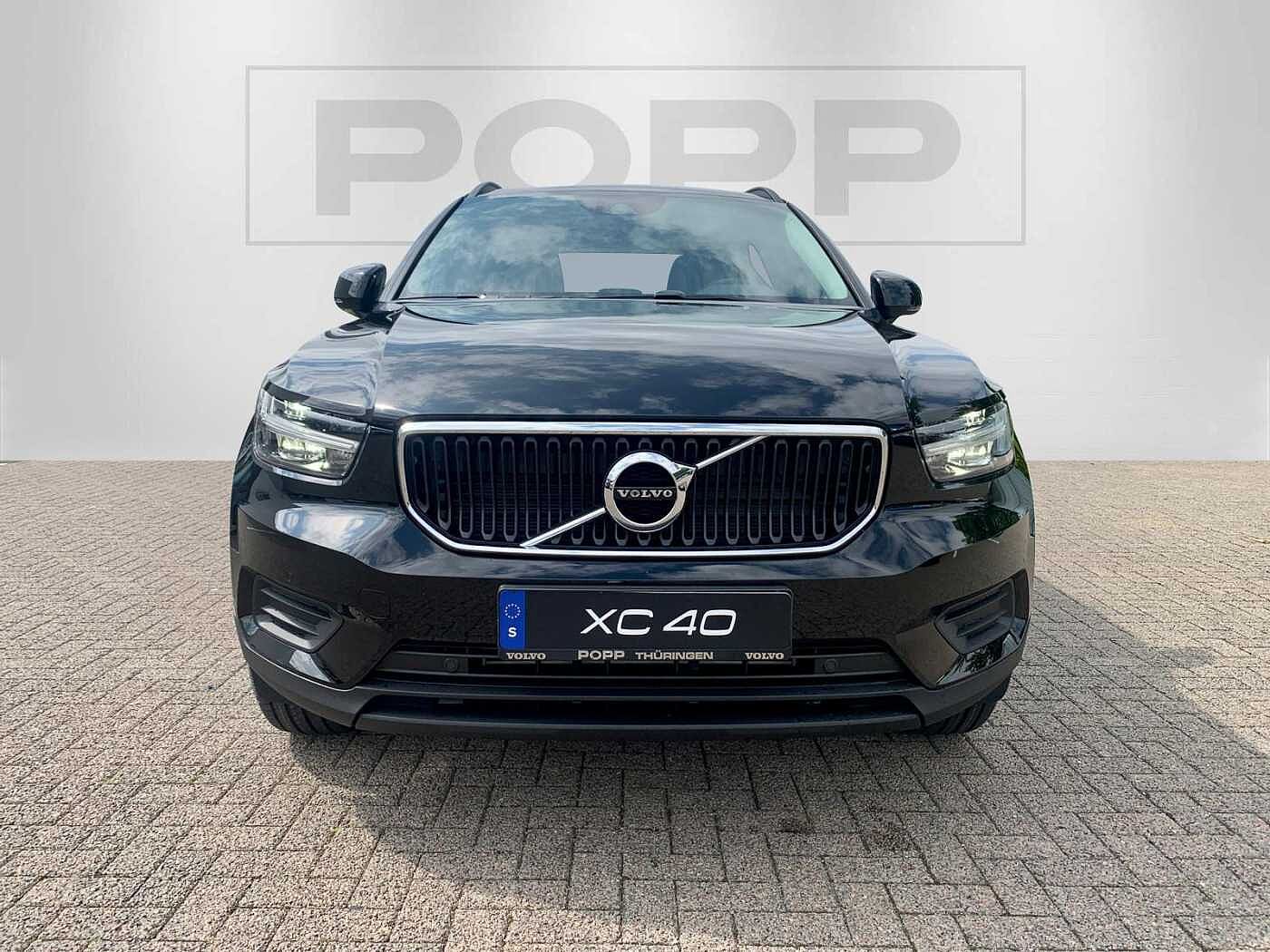 Volvo  T2 FWD Momentum Core CAM NAV FHZ SHZ LHZ