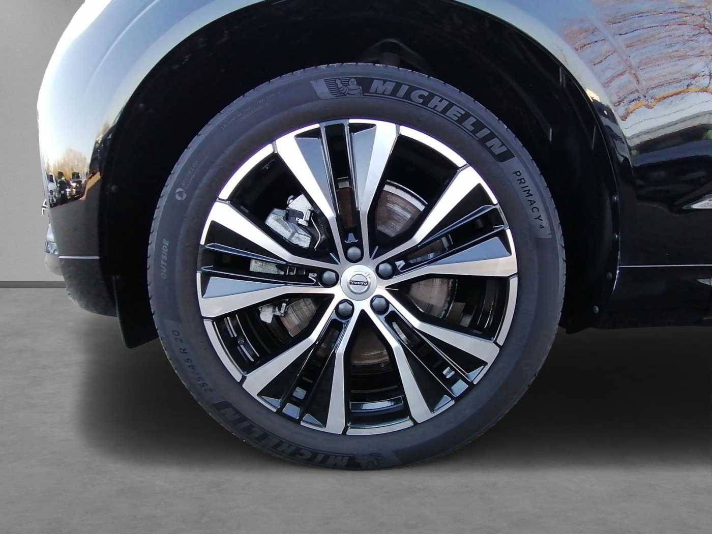 Volvo  20'