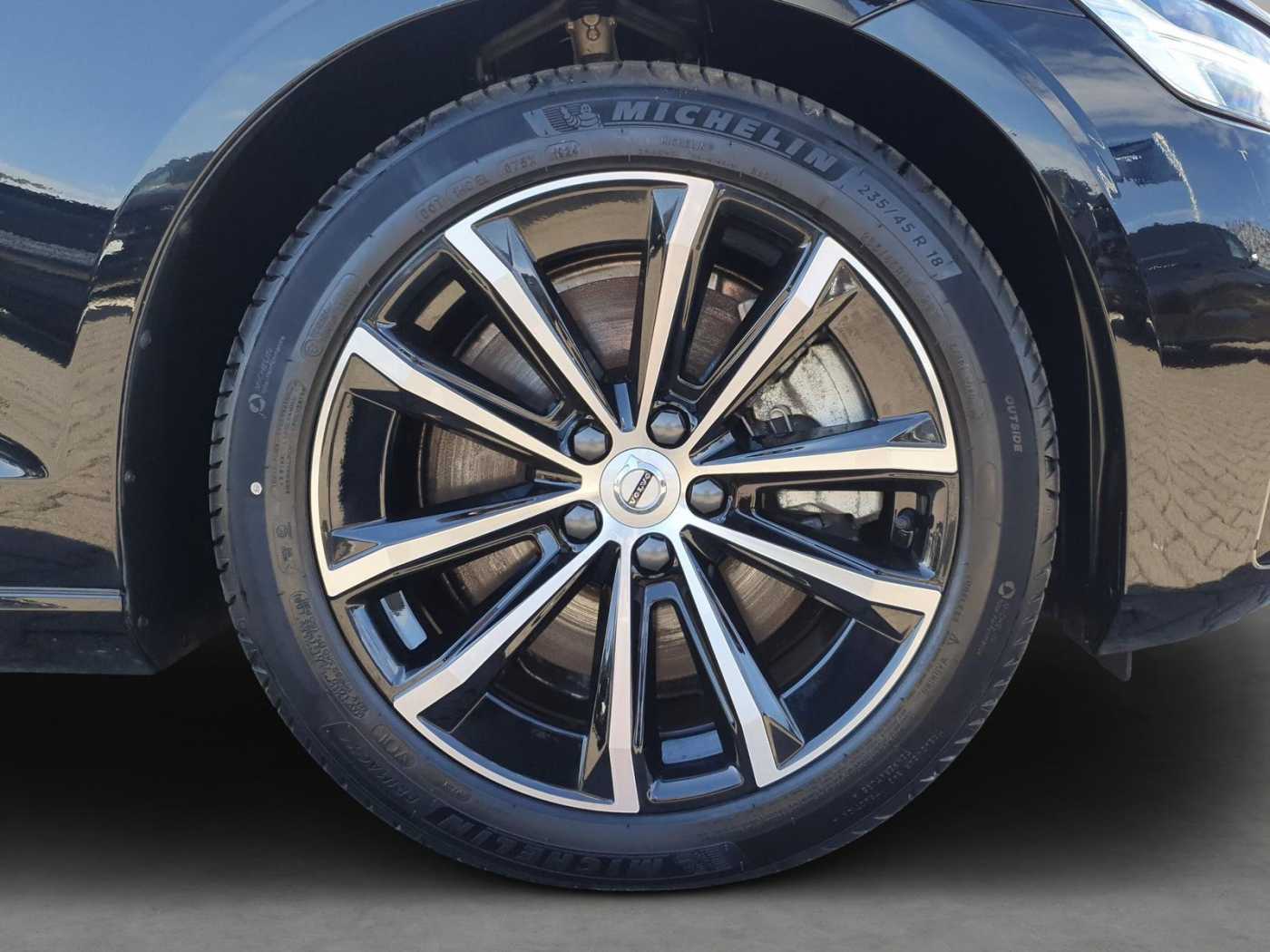 Volvo  Plug-In Hybrid