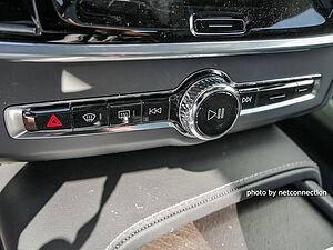 Volvo  V90 CC D5 AWD PRO ACC B&W BLIS CAM HUD LUFT SHZ