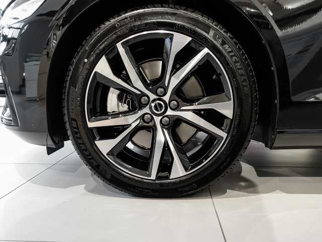 Volvo  Kombi Plus Dark B4 Mild-Hybrid  Benzin EU6d