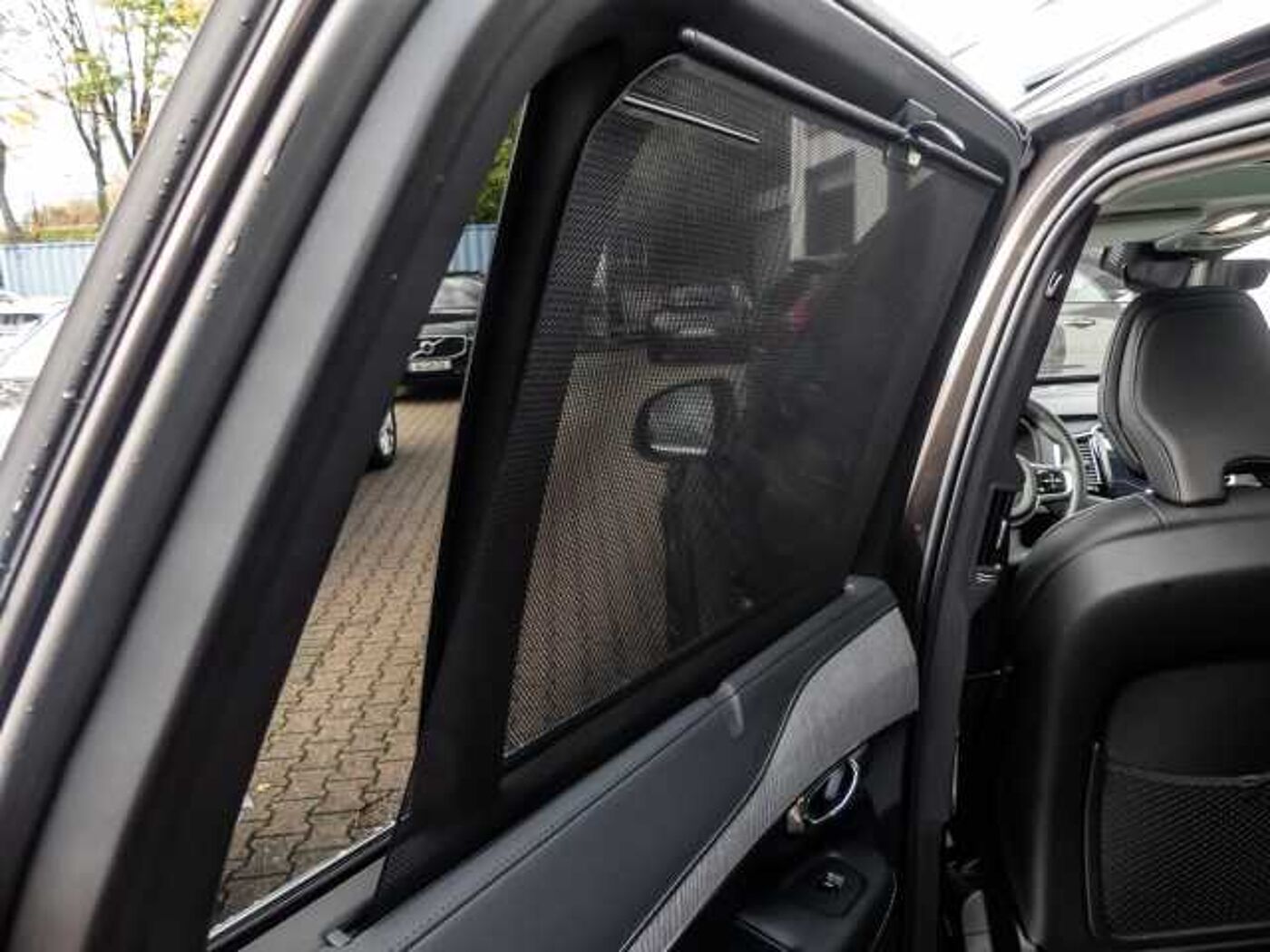 Volvo  Plus Bright AWD B5 Diesel EU6d 7-Sitzer Allrad AD StandHZG digitales Cockpit