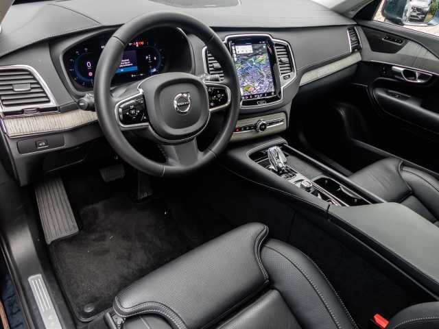 Volvo  Plus Bright AWD B5 Diesel EU6d 7-Sitzer Allrad AD StandHZG digitales Cockpit Mem