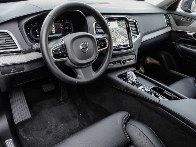 Volvo  Plus Bright AWD B5 Diesel EU6d 7-Sitzer Allrad AD StandHZG digitales Cockpit