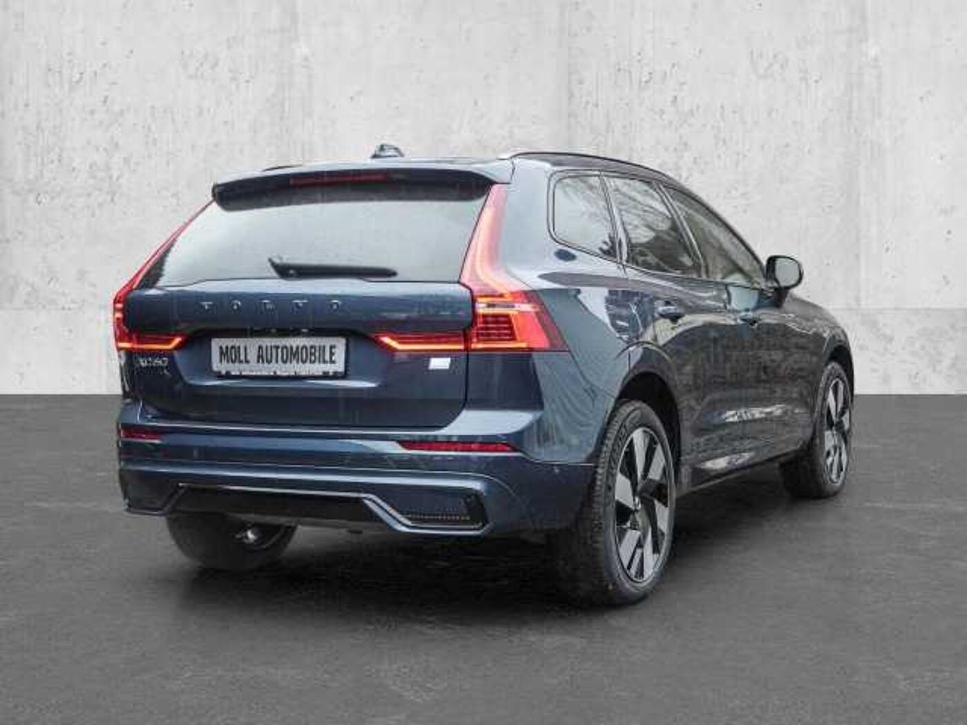 Volvo  Plus Dark Recharge Plug-In Hybrid AWD T6 Twin Engine EU6d StandHZG digitales Coc