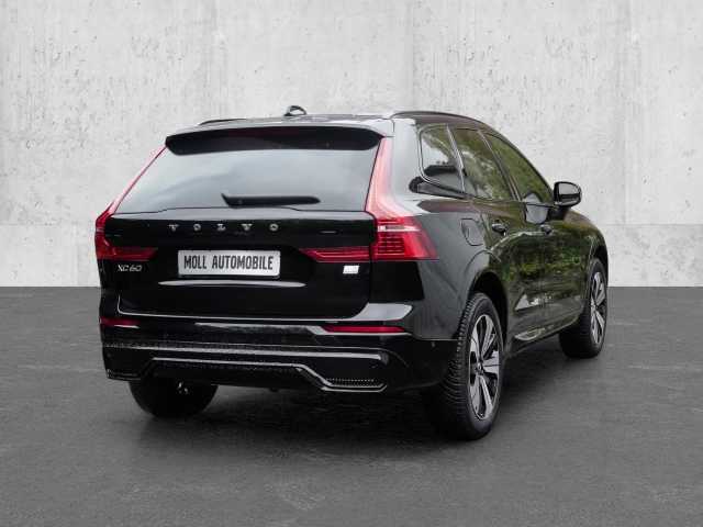 Volvo  Plus Dark Recharge Plug-In Hybrid AWD T6 Twin Engine EU6d StandHZG AHK digitales