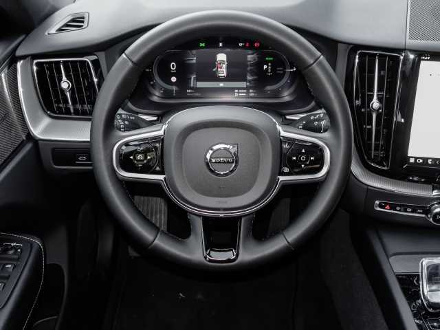 Volvo  Plus Dark Recharge Plug-In Hybrid AWD T8 Twin Engine EU6d StandHZG Leder digital