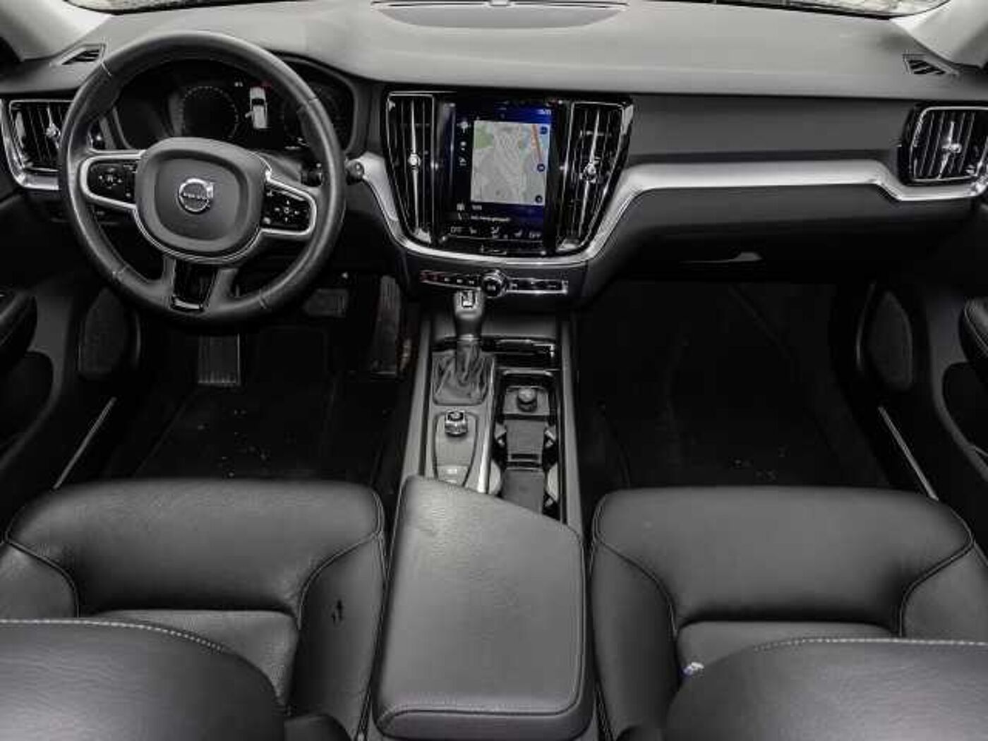 Volvo  Kombi Momentum AWD D4 EU6d-T Allrad Navi Leder digitales Cockpit Soundsystem LED