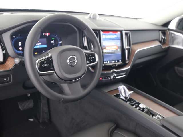 Volvo  Ultra Dark Recharge Plug-In Hybrid AWD T8 Twin Engine EU6d HUD AD StandHZG AHK