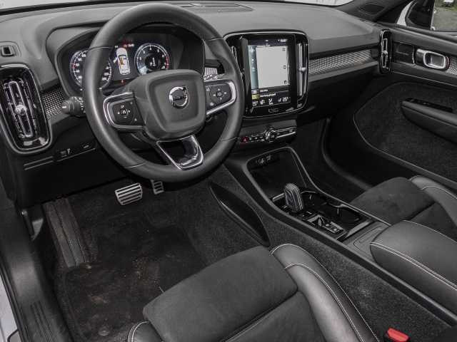 Volvo  R Design 2WD B4 EU6d Navi digitales Cockpit Memory Sitze Soundsystem HarmanKardo