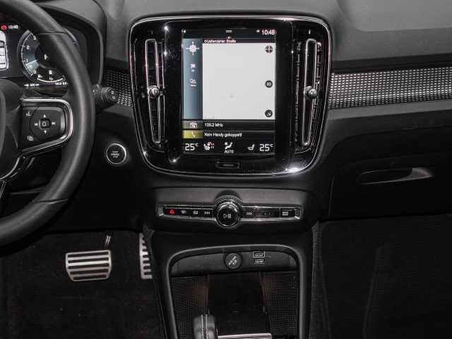 Volvo  R Design 2WD B4 EU6d Navi digitales Cockpit Memory Sitze Soundsystem HarmanKardo