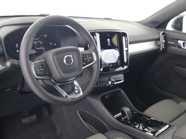 Volvo  Plus Dark 2WD B4 EU6d Navi digitales Cockpit Memory Sitze Soundsystem HarmanKard