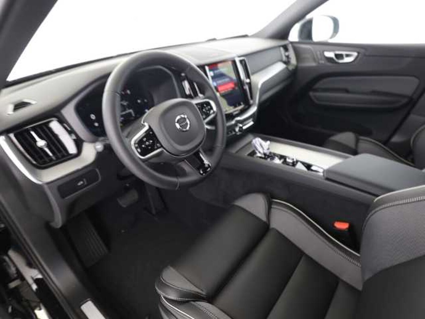 Volvo  Plus Black Edition AWD B5 Benzin EU6d Leder digitales Cockpit Memory Sitze Sound