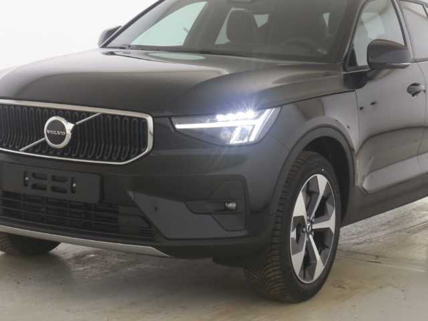 Volvo  Plus Dark Recharge Plug-In Hybrid AWD T6 Twin Engine EU6d StandHZG AHK digitales