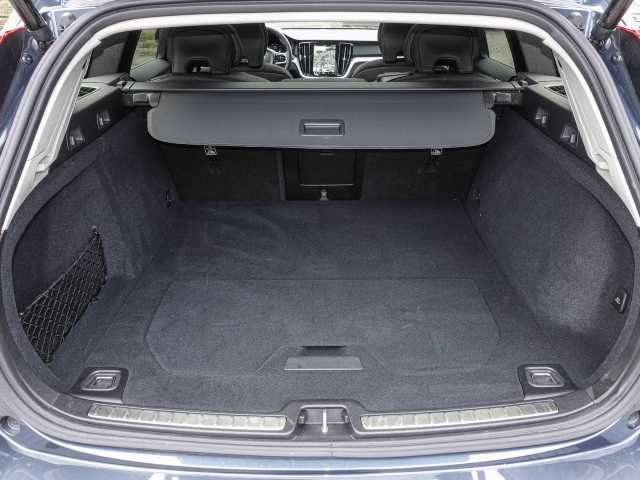 Volvo  Kombi Plus Bright Recharge Plug-In Hybrid AWD T6 Twin Engine EU6d StandHZG digit
