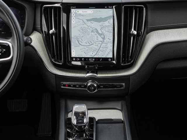 Volvo  Inscription 2WD B4 Benzin EU6d digitales Cockpit Memory Sitze Soundsystem 360 Ka