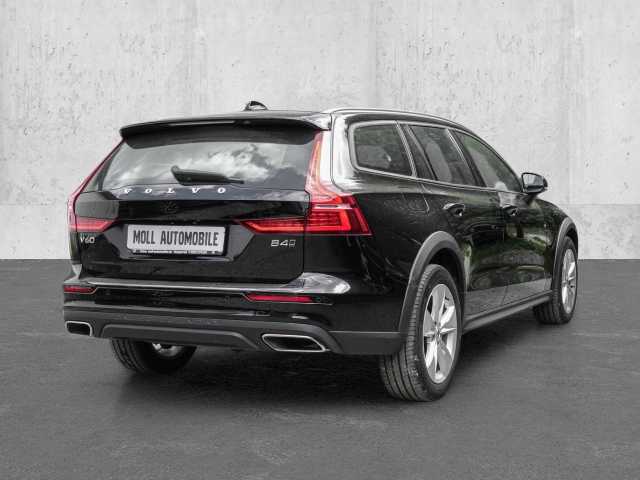 Volvo  CC