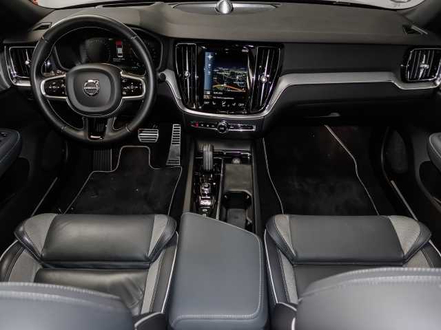 Volvo  R Design B4 Benzin EU6d HUD StandHZG Navi Leder digitales Cockpit Memory Sitze