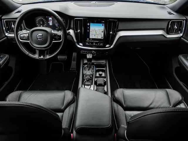 Volvo  Kombi R Design AWD T5 EU6d-T Allrad Navi digitales Cockpit Memory Sitze Soundsys