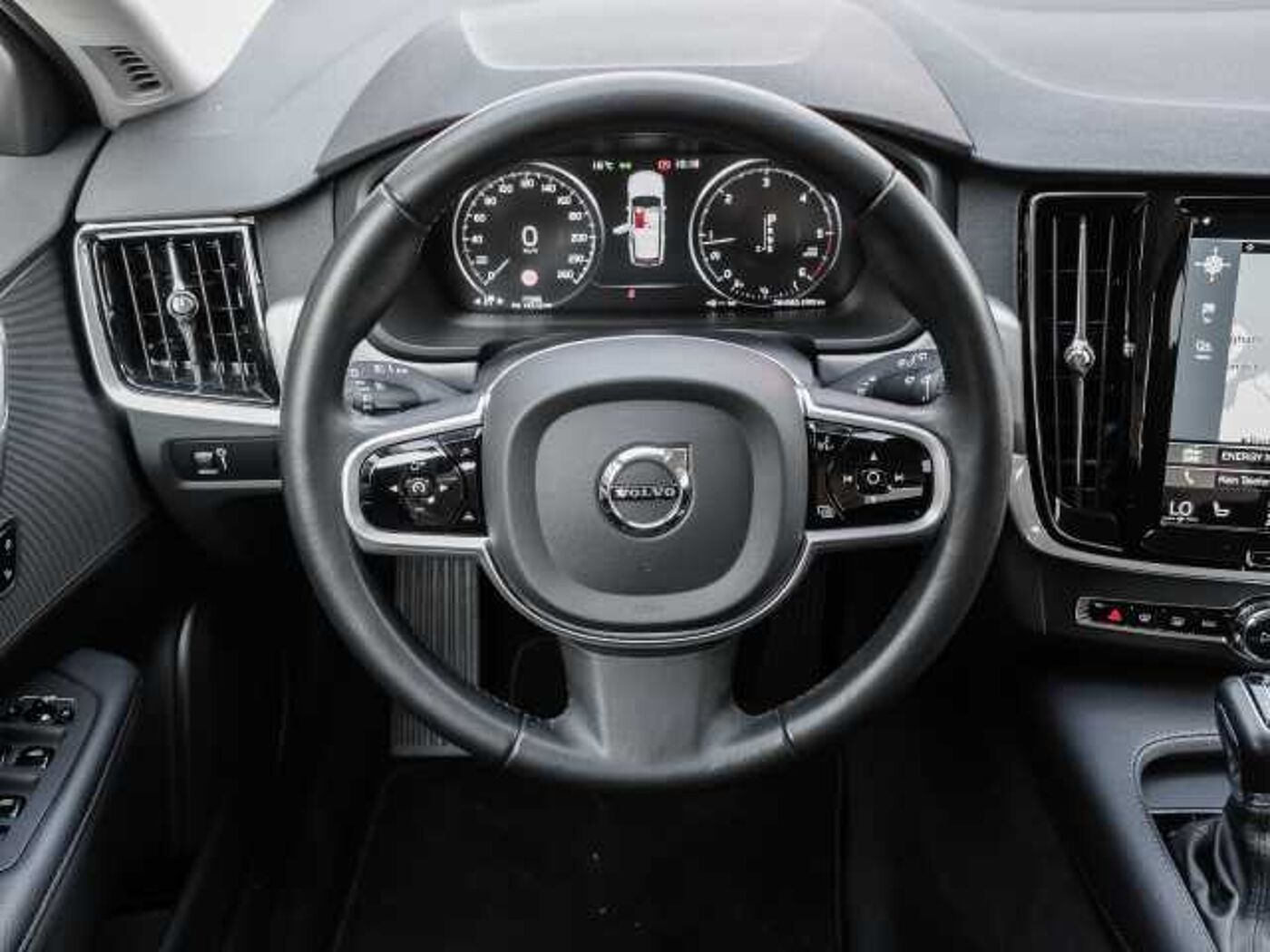 Volvo  Kombi Momentum Pro D3 EU6d-T AHK Navi Leder digitales Cockpit Soundsystem 360 Ka