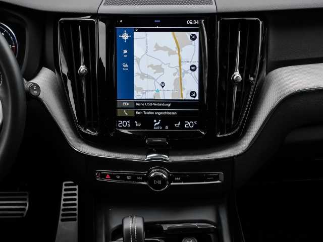 Volvo  R Design AWD B5 Diesel EU6d Allrad HUD StandHZG Navi digitales Cockpit Memory Si